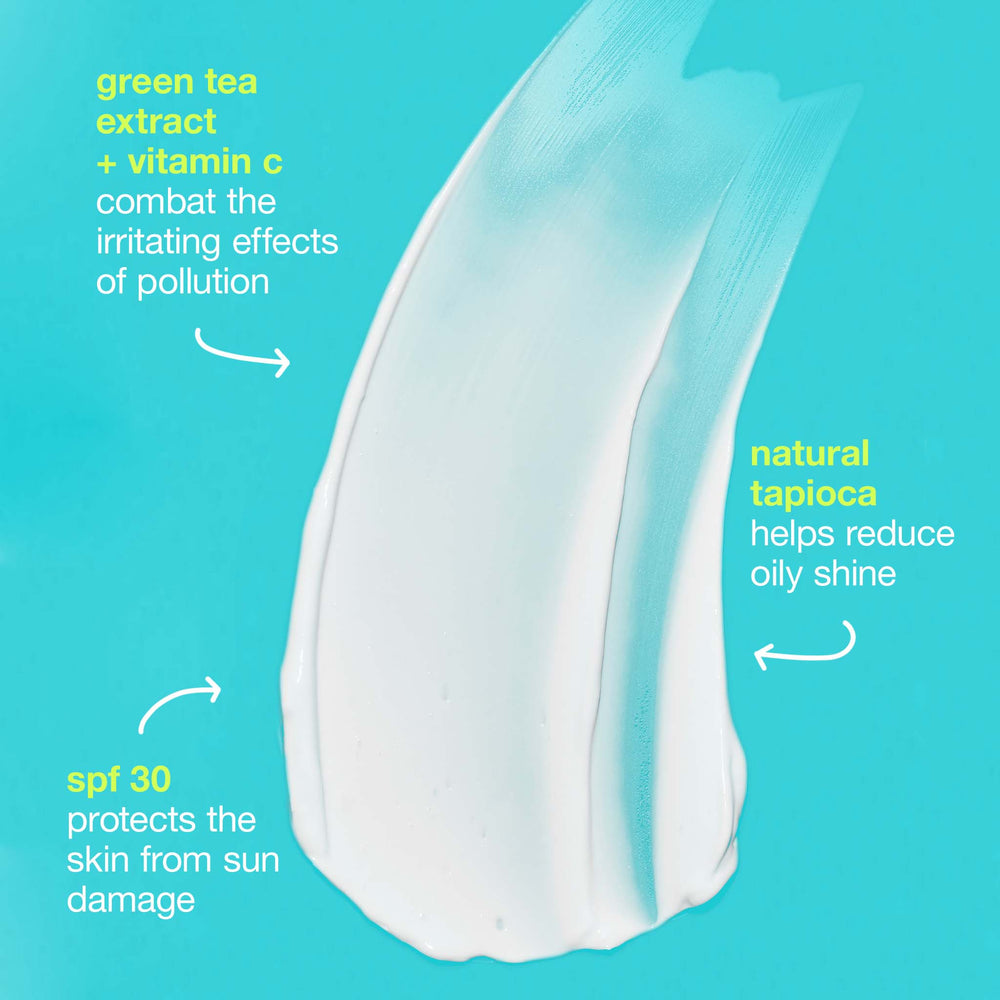 clearing defence SPF30 smear with text on a blue background, featuring green tea extract, vitamin C, tapioca, and SPF 30.